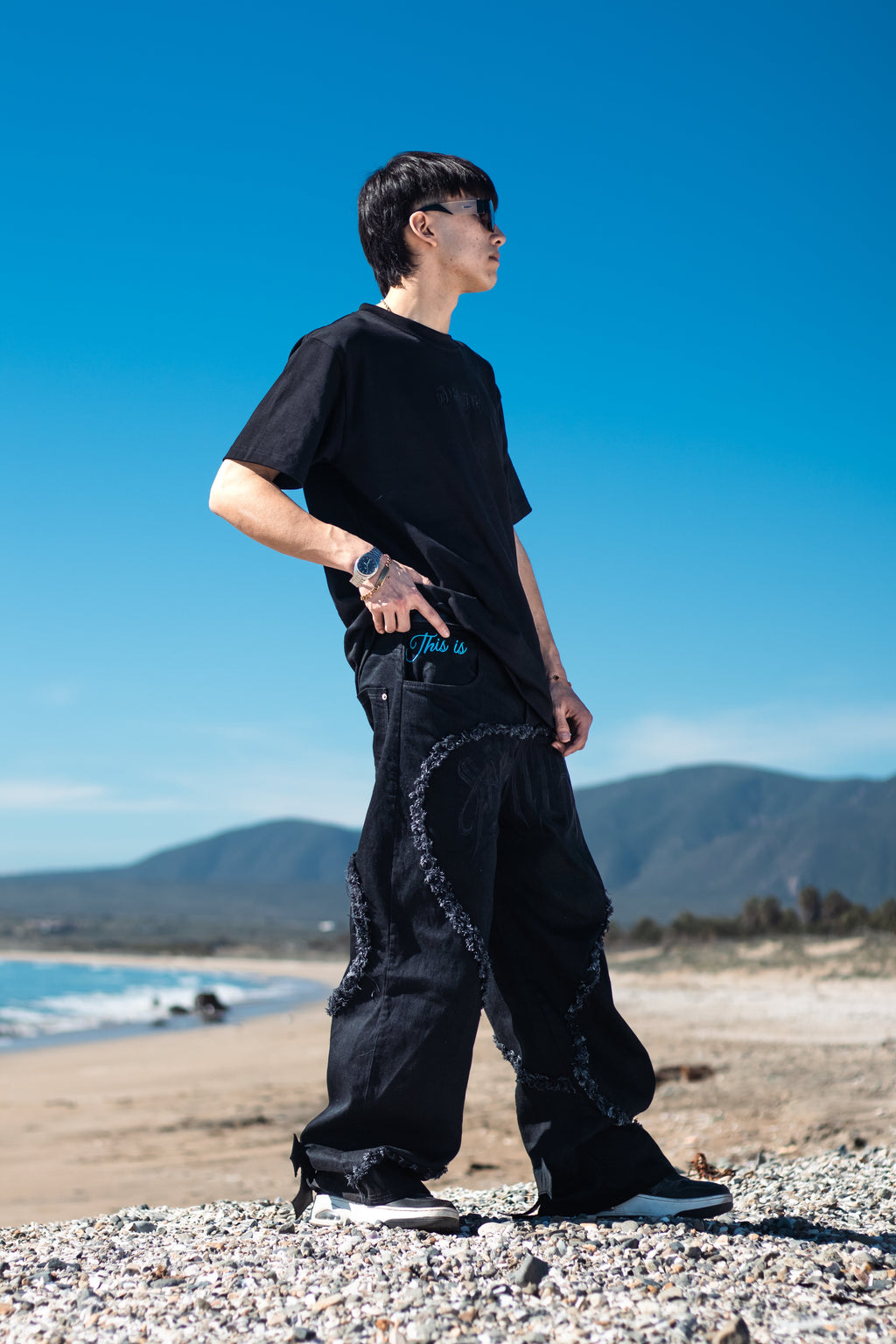 Jean "444 Back To Black" SamanthaProuis