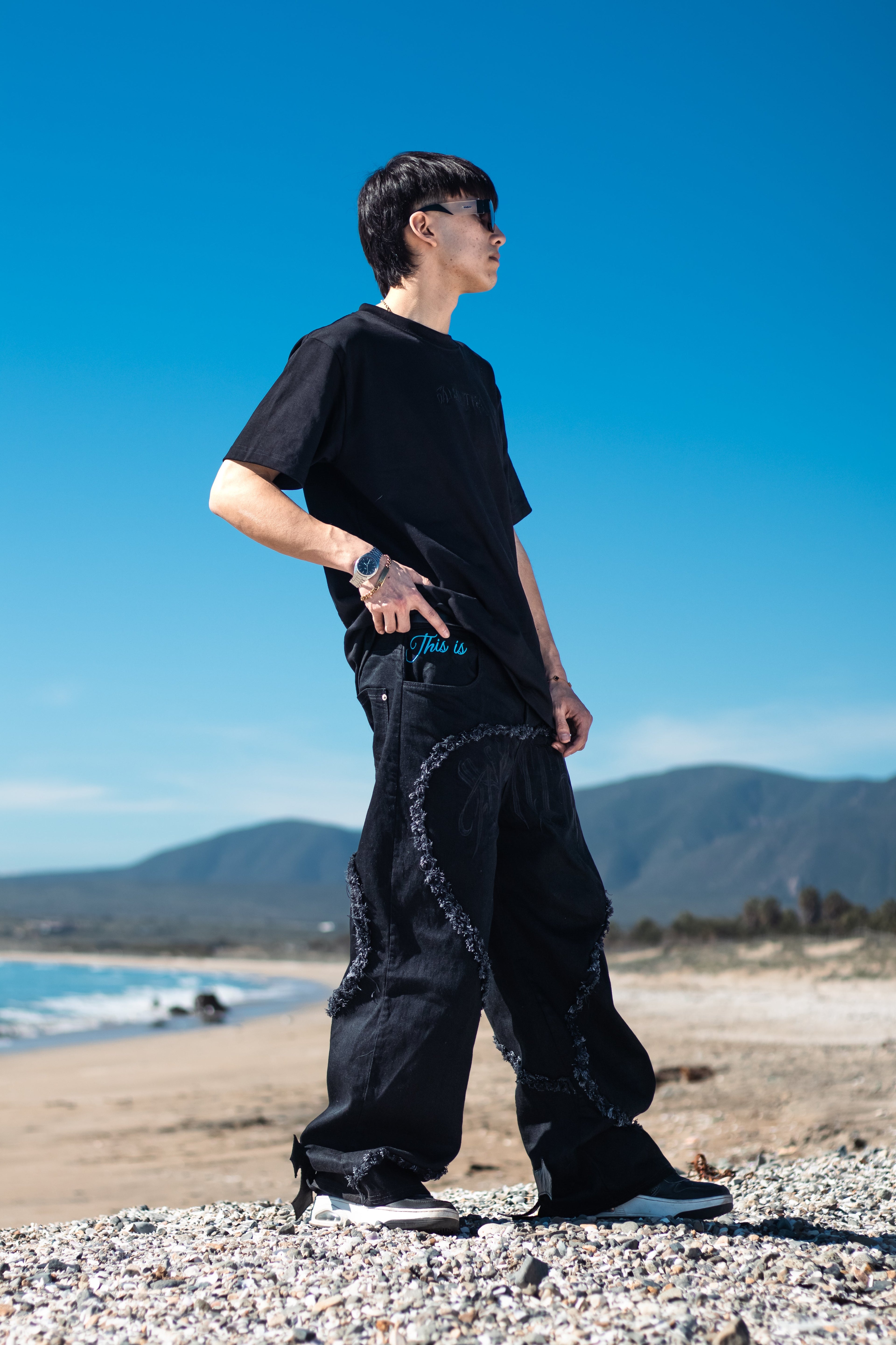 Jean "444 Back To Black" SamanthaProuis