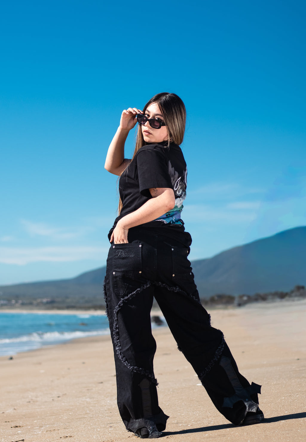 Jean "444 Back To Black" SamanthaProuis