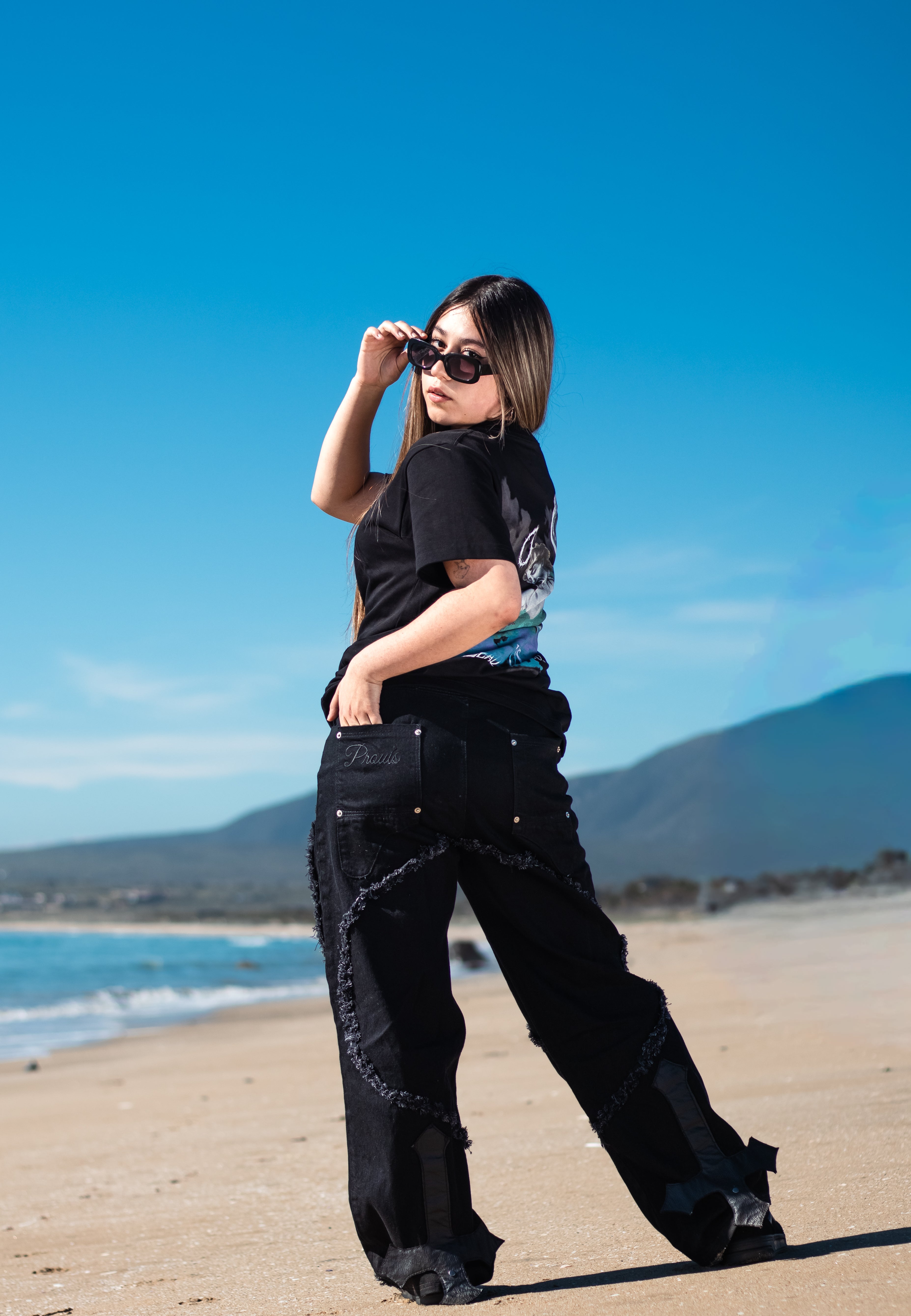 Jean "444 Back To Black" SamanthaProuis