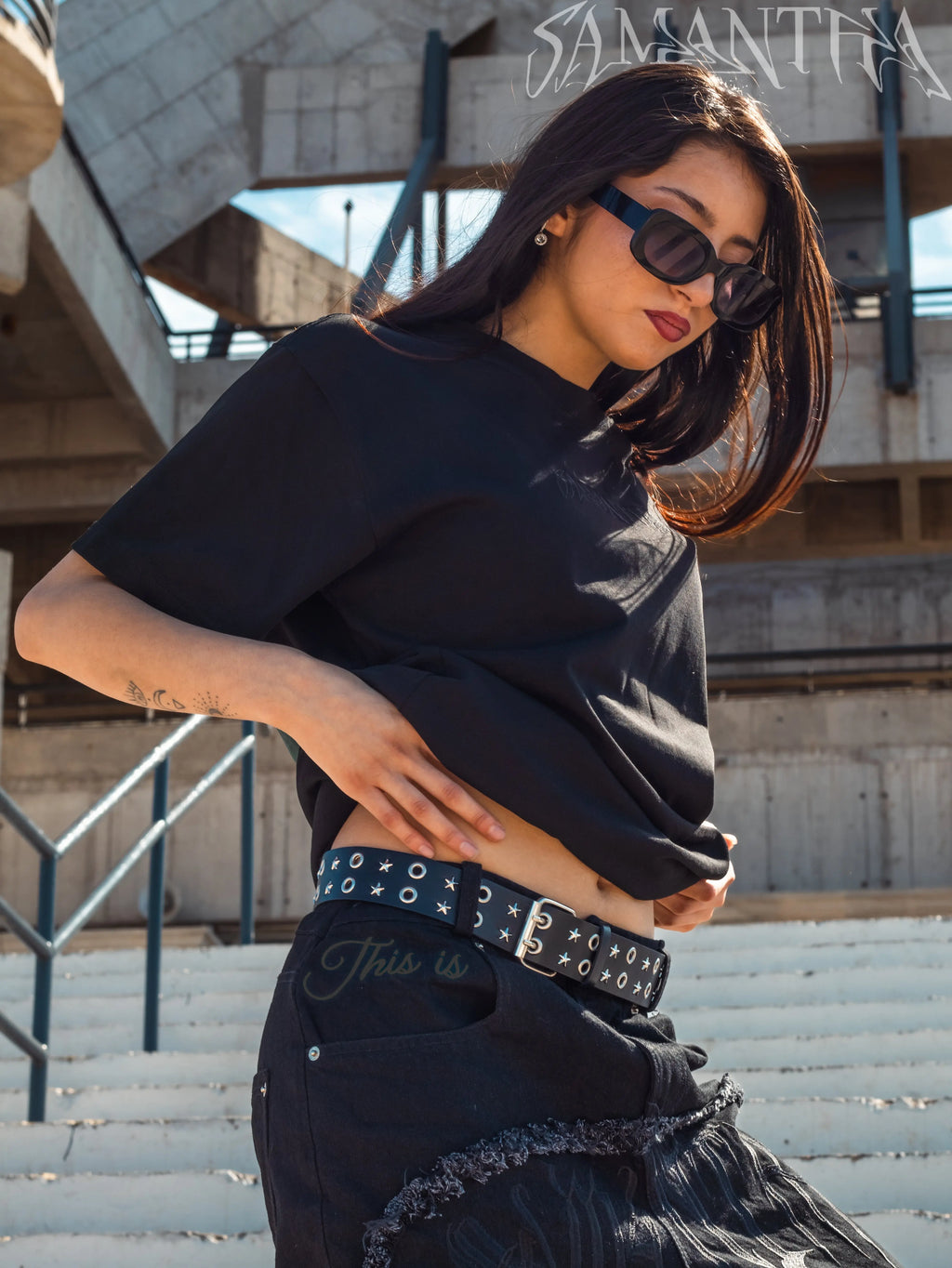 Jean "444 Back To Black" SamanthaProuis